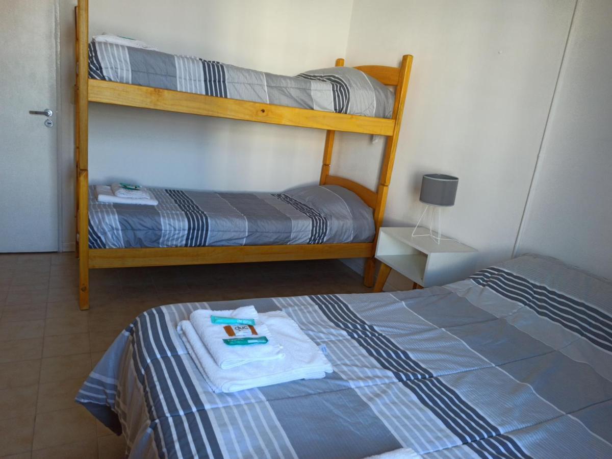 El Faro Hostel Puerto Madryn Exterior foto